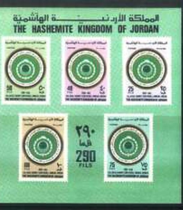 1352-Thumbnail Image-1.jpg